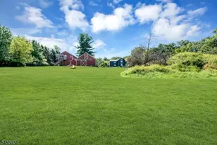 1 Spring Hill Rd, Franklin Township, NJ 08801 - Photo 6