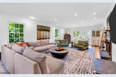 1 Spring Hill Rd, Franklin Township, NJ 08801 - Photo 8