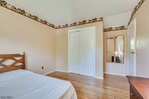 36 Foxwood Dr, Franklin Township, NJ 08873 - Photo 10