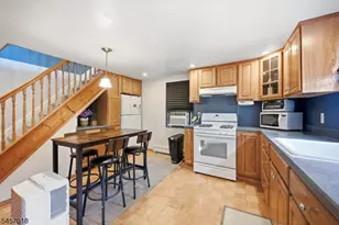 72 Arch St, Butler, NJ 07405 - Photo 12