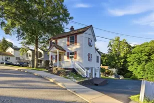 72 Arch St, Butler, NJ 07405 - Photo 8