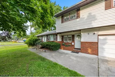 524 Lloyd Rd, Aberdeen Township, NJ 07747 - Photo 2