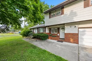 524 Lloyd Rd, Aberdeen Township, NJ 07747 - Photo 2