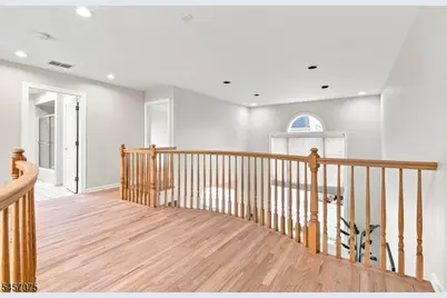 907 Colonia Rd, Elizabeth, NJ 07208 - Photo 30
