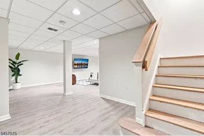 907 Colonia Rd, Elizabeth, NJ 07208 - Photo 40