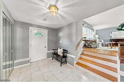 33 Waling Dr, Wayne, NJ 07470 - Photo 2