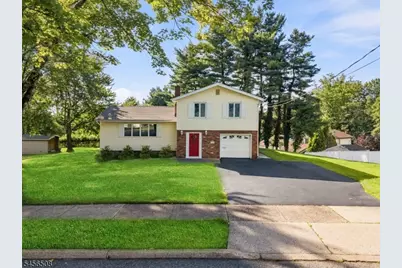 33 Waling Dr, Wayne, NJ 07470 - Photo 36