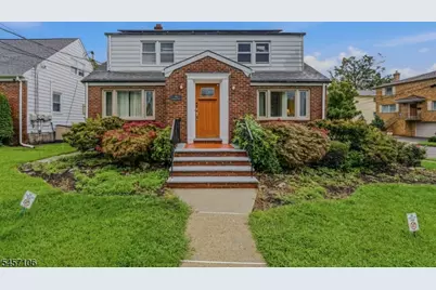 98 Baldwin Pl #2, Bloomfield, NJ 07003 - Photo 2