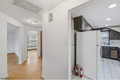 98 Baldwin Pl #2, Bloomfield, NJ 07003 - Photo 32