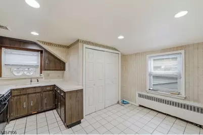 98 Baldwin Pl #2, Bloomfield, NJ 07003 - Photo 30