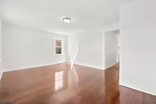 299 Smith St, Newark, NJ 07106 - Photo 30