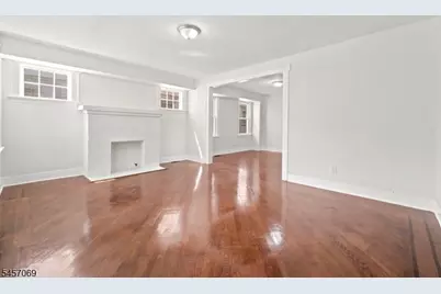 299 Smith St, Newark, NJ 07106 - Photo 8