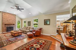 16 Pender Hill Rd, Mendham Township, NJ 07945 - Photo 12