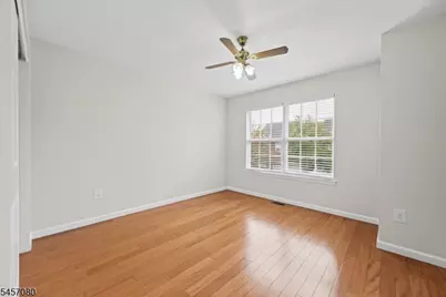 20 Gordon Cir, Parsippany, NJ 07054 - Photo 12