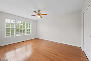 20 Gordon Cir, Parsippany, NJ 07054 - Photo 10