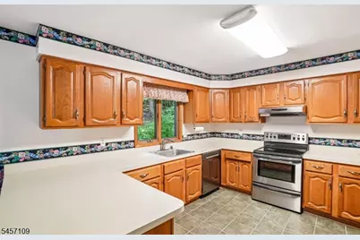 9 Ross Rd, Byram Township, NJ 07874 - Photo 10