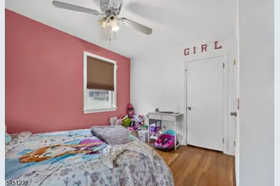 870 Crescent Dr, Rahway, NJ 07065 - Photo 18