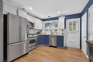 870 Crescent Dr, Rahway, NJ 07065 - Photo 12
