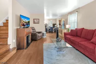 52 Clinton Pl, Newark, NJ 07108 - Photo 2