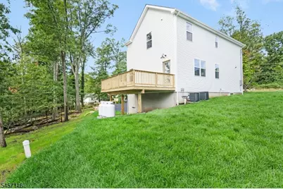 37 Madison Trl, Hopatcong, NJ 07843 - Photo 26