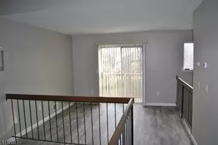 910 Reed Ct, Raritan Township, NJ 08822 - Photo 20
