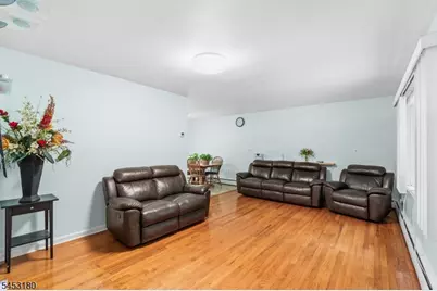 130 Vreeland Ave, Bloomingdale, NJ 07403 - Photo 4