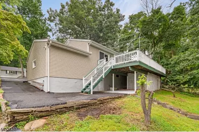 130 Vreeland Ave, Bloomingdale, NJ 07403 - Photo 26