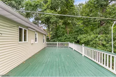 130 Vreeland Ave, Bloomingdale, NJ 07403 - Photo 28