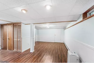 130 Vreeland Ave, Bloomingdale, NJ 07403 - Photo 16