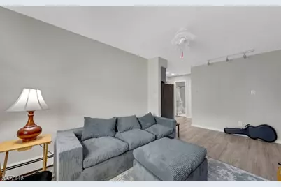 640 Franklin Ave #1P, Nutley, NJ 07110 - Photo 4
