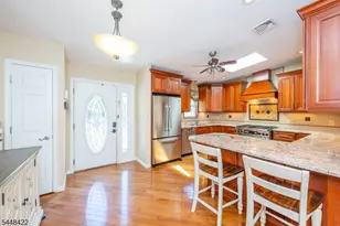 38 Oneida Ave, Hopatcong, NJ 07843 - Photo 10