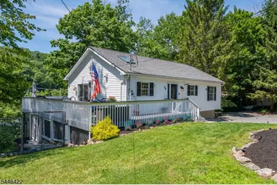 38 Oneida Ave, Hopatcong, NJ 07843 - Photo 28