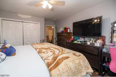 222 Bowers St, Jersey City, NJ 07307 - Photo 14