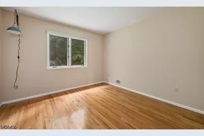 103 Continental Rd, Parsippany, NJ 07950 - Photo 18