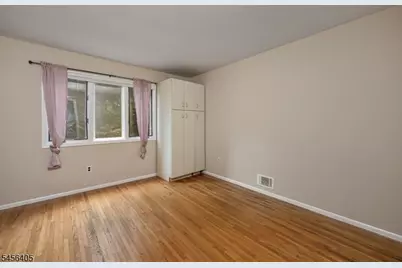 103 Continental Rd, Parsippany, NJ 07950 - Photo 14