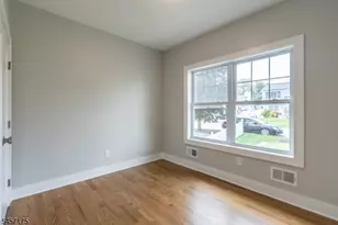 54 Navajo Ave, Parsippany, NJ 07034 - Photo 16