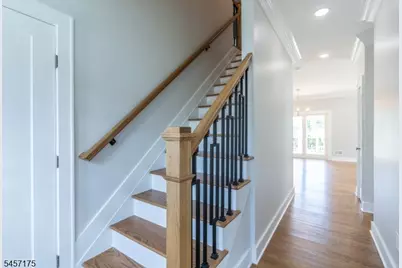 54 Navajo Ave, Parsippany, NJ 07034 - Photo 10