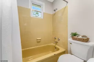 10 Lynnfield Terrace, Lopatcong Township, NJ 08865 - Photo 26