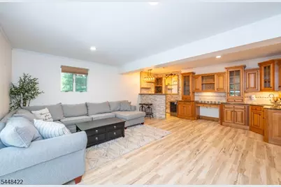 38 Oneida Ave, Hopatcong, NJ 07843 - Photo 18