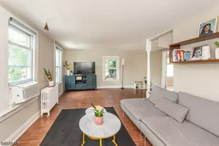 39 Midland Ave, Montclair, NJ 07042 - Photo 2