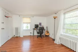 39 Midland Ave, Montclair, NJ 07042 - Photo 16