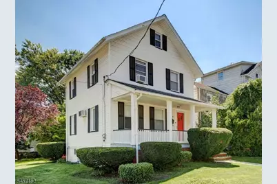 320 E 1st Ave, Roselle, NJ 07203 - Photo 2