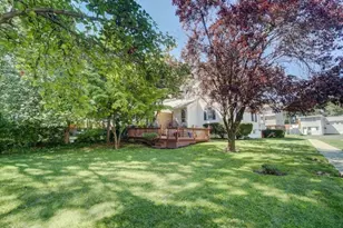 320 E 1st Ave, Roselle, NJ 07203 - Photo 26
