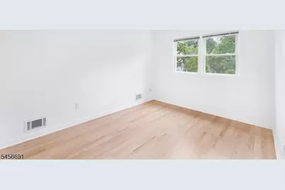 311 Temple Pl, Westfield, NJ 07090 - Photo 14