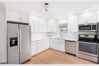 311 Temple Pl, Westfield, NJ 07090 - Photo 12