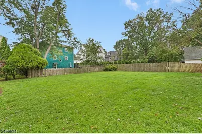 311 Temple Pl, Westfield, NJ 07090 - Photo 24