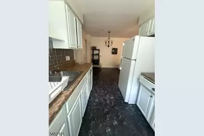 10 Berton Pl #1, Nutley, NJ 07110 - Photo 2