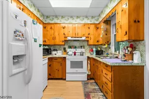 414 Mansfield St, Belvidere, NJ 07823 - Photo 12