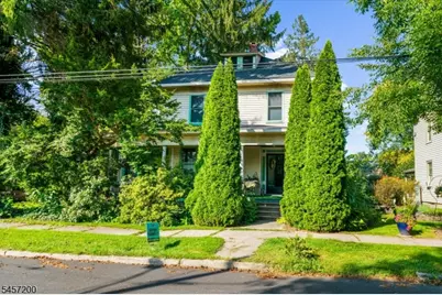 414 Mansfield St, Belvidere, NJ 07823 - Photo 2