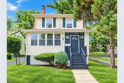 161 Franklin Ter, Maplewood, NJ 07040 - Photo 2